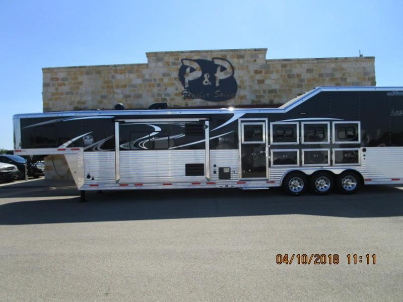 2018 Lakota Trailers BH8416TSRB 4 Horse 16Ft Short Wall 2018 Lakota Trailers BH8416TSRB 4 Horse 16Ft Short Wall