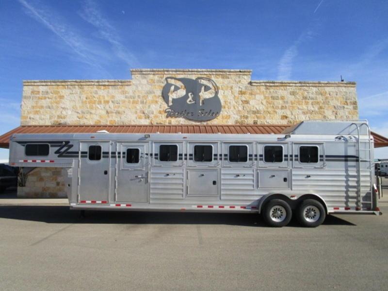 2011 4-Star Trailers 6 Horse Trainers w/ Air Ride 2011 4-Star Trailers 6 Horse Trainers w/ Air Ride