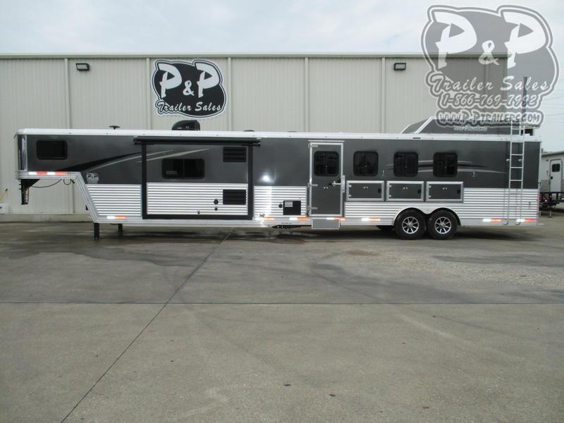 2019 Bison Laredo 8416LDBLRSL 4 Horse 16' Short Wall w/Slide-out & PC Load 2019 Bison Laredo 8416LDBLRSL 4 Horse 16' Short Wall w/Slide-out & PC Load