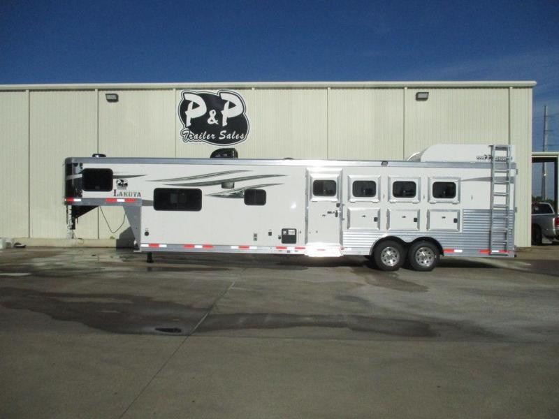 2019 Lakota Trailers Charger Edition C8413.5 4 Horse 13'5"Short Wall 2019 Lakota Trailers Charger Edition C8413.5 4 Horse 13'5"Short Wall