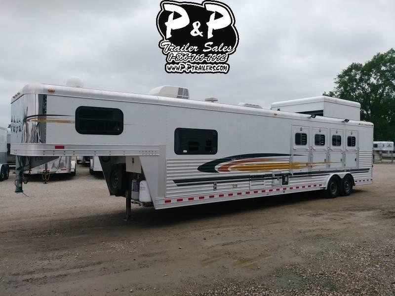 2004 Elite Trailers 4 Horse with 14' Short Wall 2004 Elite Trailers 4 Horse with 14' Short Wall