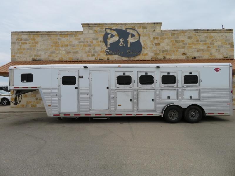 2005 Hart Trailers Gooseneck with Mid Tack 4 Horse Horse Trailer Slant 2005 Hart Trailers Gooseneck with Mid Tack 4 Horse Horse Trailer Slant
