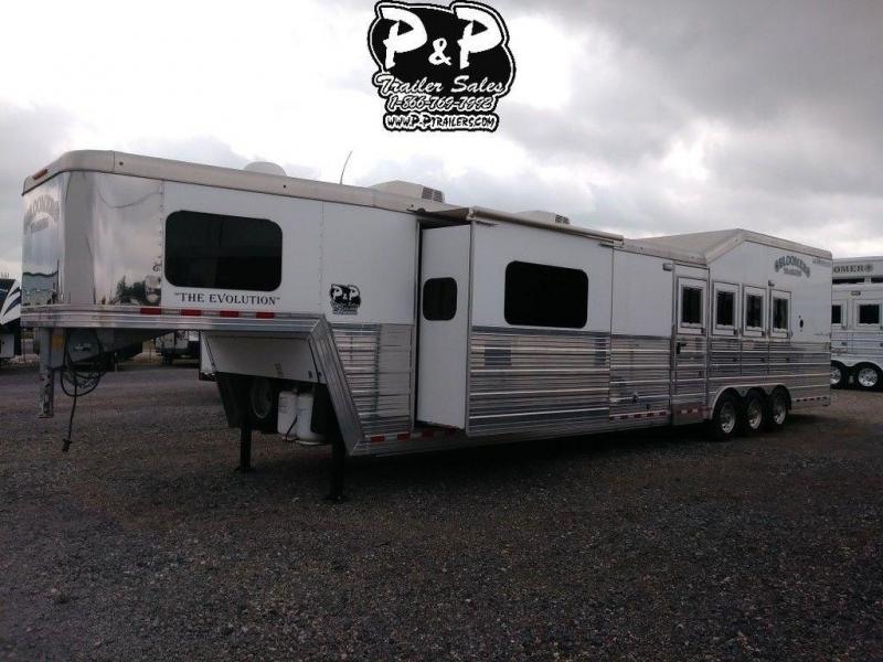 2016 Bloomer Trailers 4 Horse 17 FT w/ Trail Boss Conversion 2016 Bloomer Trailers 4 Horse 17 FT w/ Trail Boss Conversion