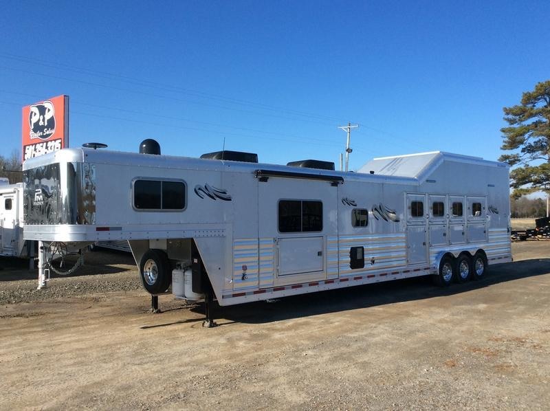 2019 Platinum Coach Trailers 8418PCOL 4H 18' LQ 2019 Platinum Coach Trailers 8418PCOL 4H 18' LQ