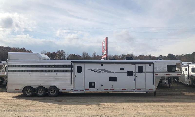 2019 SMC Stock Trailer 13' LQ SLE81613SSRT in Ashburn, VA 2019 SMC Stock Trailer 13' LQ SLE81613SSRT in Ashburn, VA