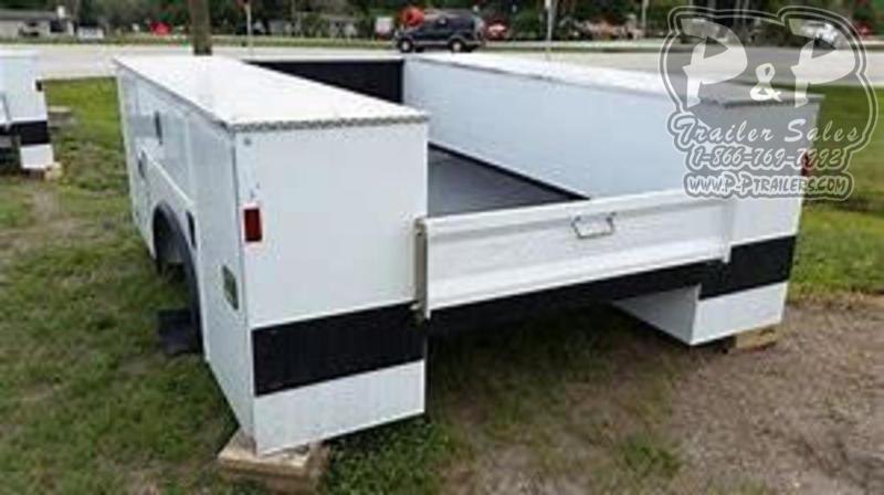 2017 CM Truck Beds CM SERVICE BODY 2017 CM Truck Beds CM SERVICE BODY