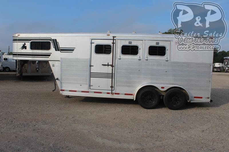 1997 Silver Star Trailers 3H 3 Horse Slant Load Trailer 1997 Silver Star Trailers 3H 3 Horse Slant Load Trailer