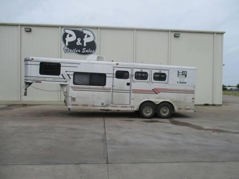 1997 Sundowner Trailers 8008 3 Horse 8' Short Wall 1997 Sundowner Trailers 8008 3 Horse 8' Short Wall