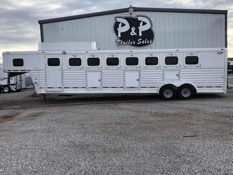 1997 Hart Trailers 7 Horse 1997 Hart Trailers 7 Horse