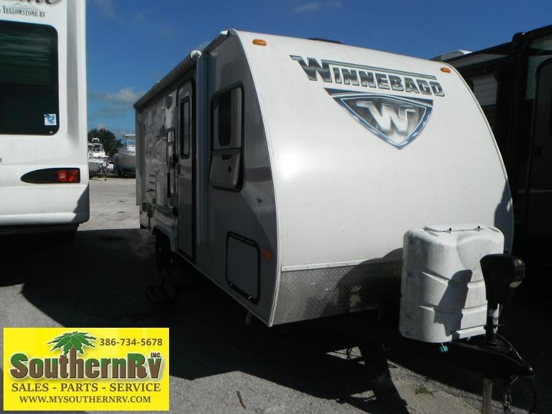 2017 !!PENDING SALE!! Winnebago Micro Minnie 2106DS Travel Trailer 2017 !!PENDING SALE!! Winnebago Micro Minnie 2106DS Travel Trailer