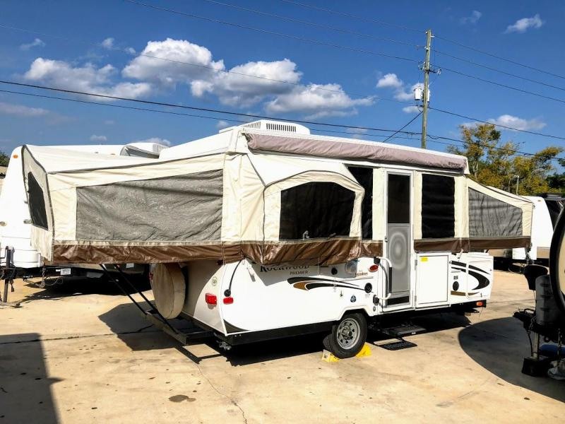 2012 Forest River Rockwood Premier 2514G Popup Camper 2012 Forest River Rockwood Premier 2514G Popup Camper