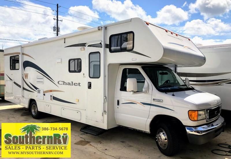 2008 Winnebago Chalet 231CR Ford Class C RV 2008 Winnebago Chalet 231CR Ford Class C RV
