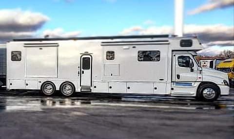 2019 Renegade Classic 45' Super C Motorcoach 2019 Renegade Classic 45' Super C Motorcoach