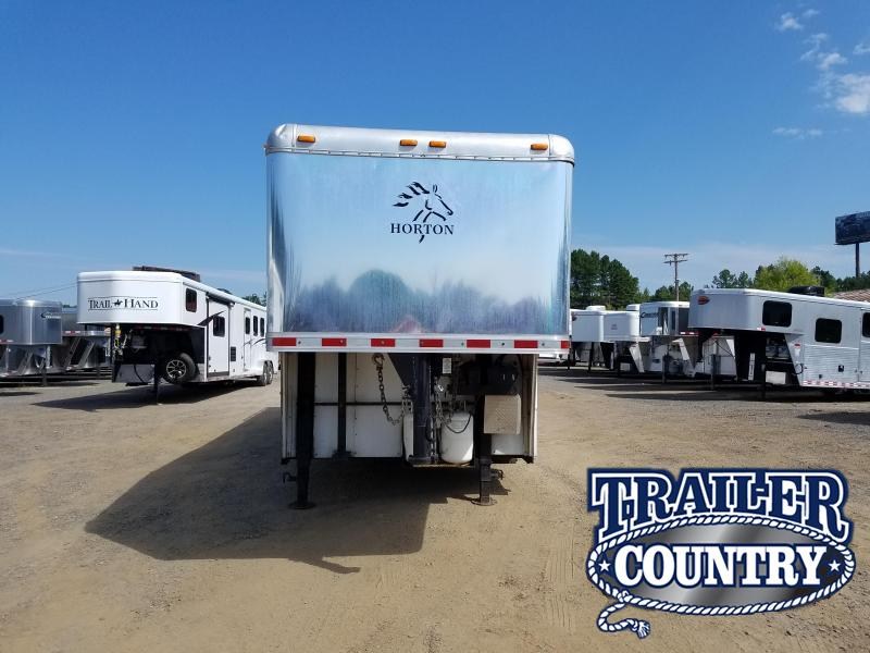 2003 Horton Trailers 3H LQ GN Horse Trailer 2003 Horton Trailers 3H LQ GN Horse Trailer