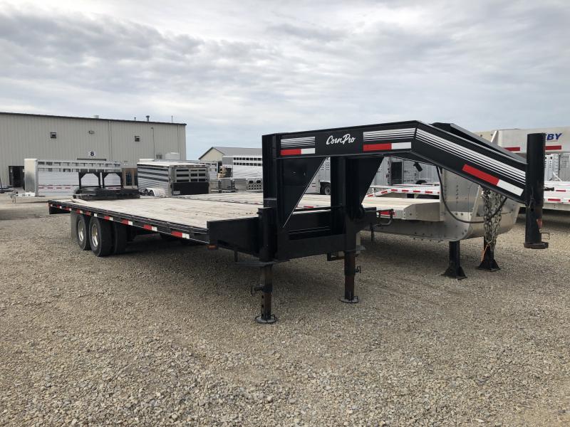 2008 28' Corn Pro Equipment Flatbed Gooseneck Trailer 2008 28' Corn Pro Equipment Flatbed Gooseneck Trailer