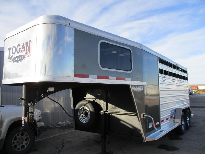 2018 Logan Coach Combo Livestock Trailer 2018 Logan Coach Combo Livestock Trailer