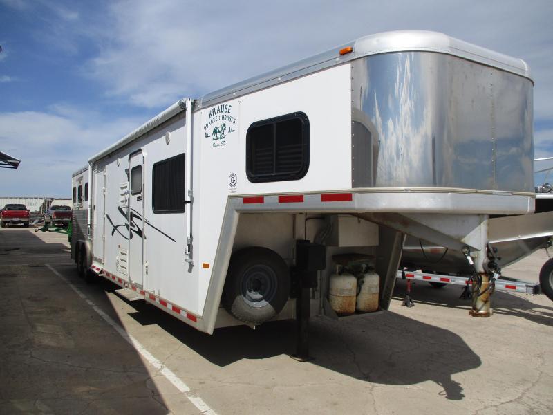 2003 Hart Trailers 3 Horse Horse Trailer 2003 Hart Trailers 3 Horse Horse Trailer