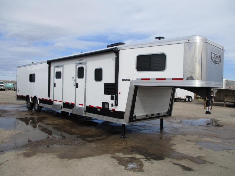 2019 Logan Coach Ultimate Enclosed Cargo Trailer 8.5 X 33 2019 Logan Coach Ultimate Enclosed Cargo Trailer 8.5 X 33