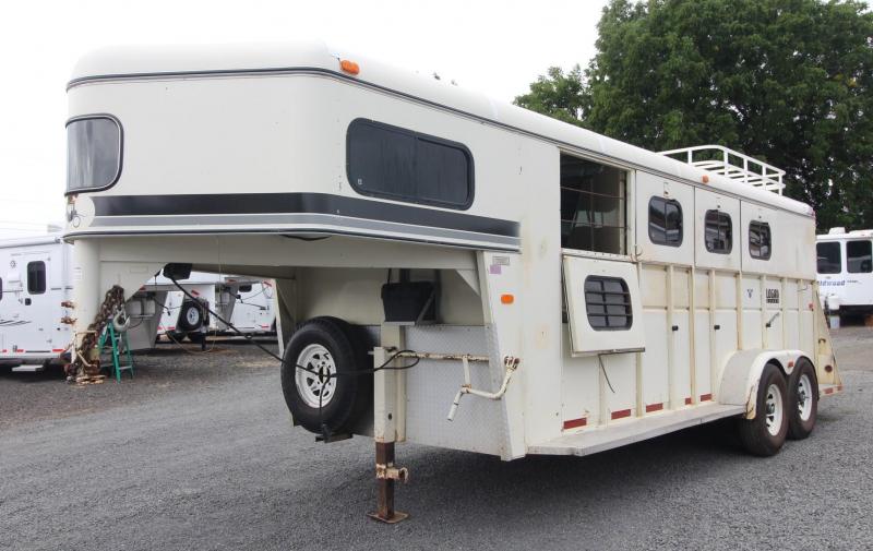 1996 Logan Coach 4 Horse Gooseneck Horse Trailer W/ Ramp & Hayrack 1996 Logan Coach 4 Horse Gooseneck Horse Trailer W/ Ramp & Hayrack