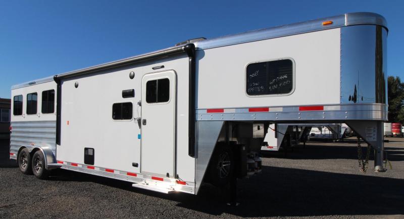 2019 Exiss Escape 7310 - 10' S.W. Living Quarters 3 Horse Aluminum Trailer - 7'6" Tall - Easy Care Flooring 2019 Exiss Escape 7310 - 10' S.W. Living Quarters 3 Horse Aluminum Trailer - 7'6" Tall - Easy Care Flooring