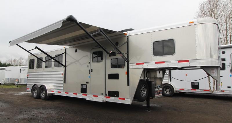 2019 Exiss Escape 7408 Living Quarters 8' 6" SW - 4 Horse Trailer 2019 Exiss Escape 7408 Living Quarters 8' 6" SW - 4 Horse Trailer