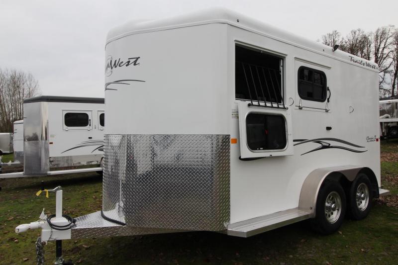 2019 Trails West Classic II 7'6" Horse Trailer Aluminum Skin Steel Frame 2019 Trails West Classic II 7'6" Horse Trailer Aluminum Skin Steel Frame