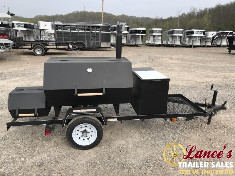 2019 Carry-On Smoker Grill 2019 Carry-On Smoker Grill