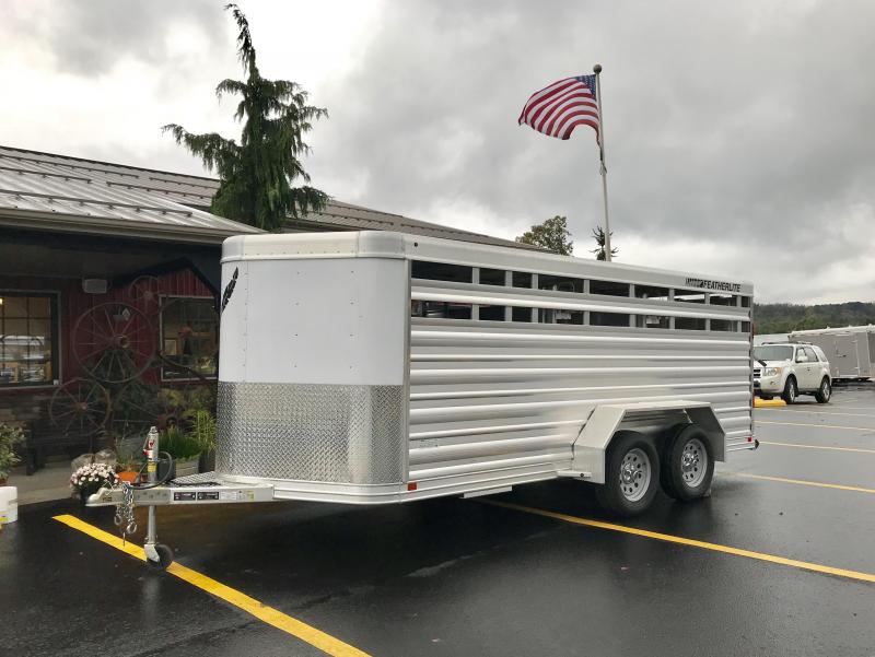 2017 Featherlite PERFECTFIT STOCK Livestock Trailer 2017 Featherlite PERFECTFIT STOCK Livestock Trailer