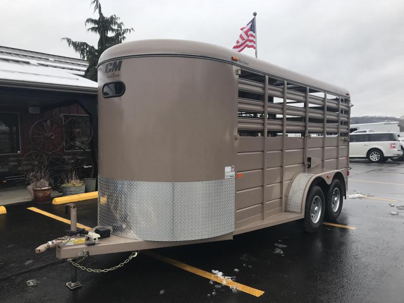 2018 CM 16' Used Livestock Trailer J1025586 2018 CM 16' Used Livestock Trailer J1025586