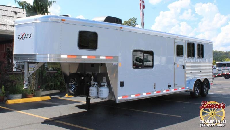 2019 Exiss Express 7311 3 Horse Slant Load LQ K5071011 2019 Exiss Express 7311 3 Horse Slant Load LQ K5071011