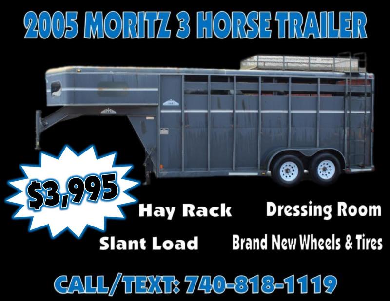 2005 Moritz 3 Horse Slant Load Trailer 2005 Moritz 3 Horse Slant Load Trailer