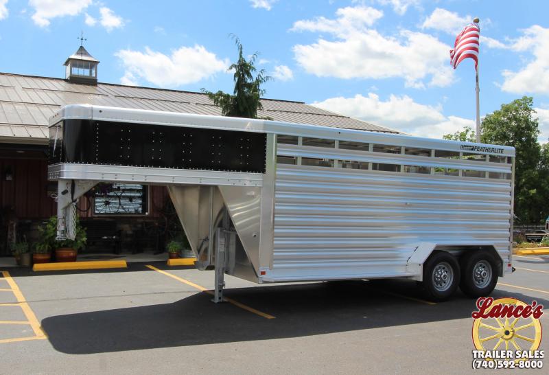 2019 Featherlite 8117 16' Livestock Trailer KC150946 2019 Featherlite 8117 16' Livestock Trailer KC150946