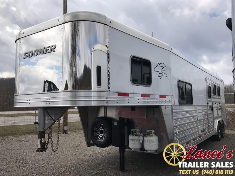 2019 Sooner Premier 8311 3 Horse Slant Load LQ K5071024 2019 Sooner Premier 8311 3 Horse Slant Load LQ K5071024