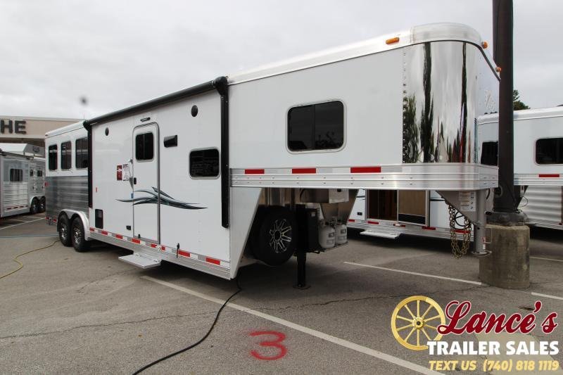 2019 Exiss Endeavor 8310A 3 Horse Slant Load Trailer K5071019 2019 Exiss Endeavor 8310A 3 Horse Slant Load Trailer K5071019
