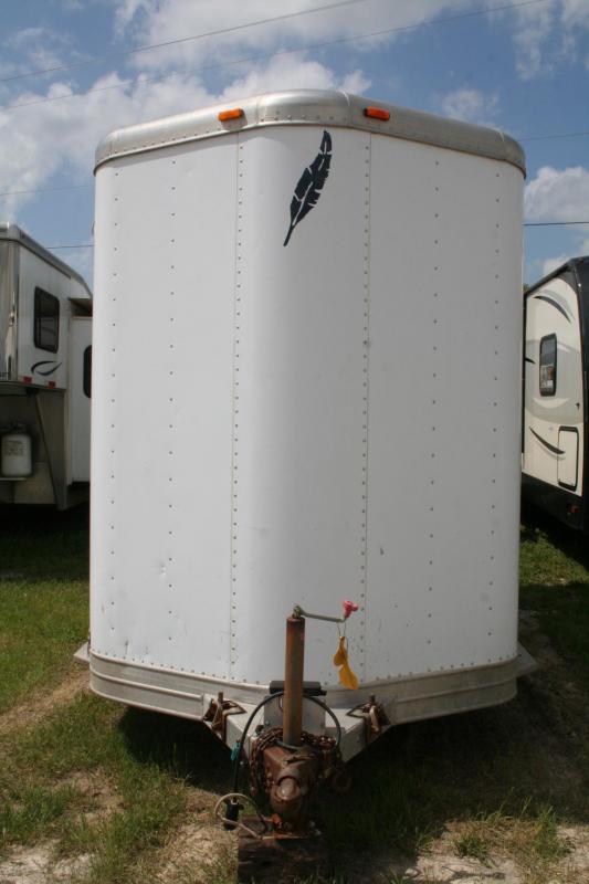 1997 Featherlite 2H BP Horse Trailer 1997 Featherlite 2H BP Horse Trailer