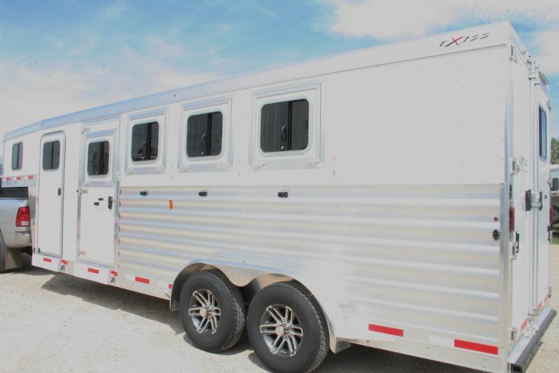 2019 Exiss Trailers 7400 GN Horse Trailer 2019 Exiss Trailers 7400 GN Horse Trailer