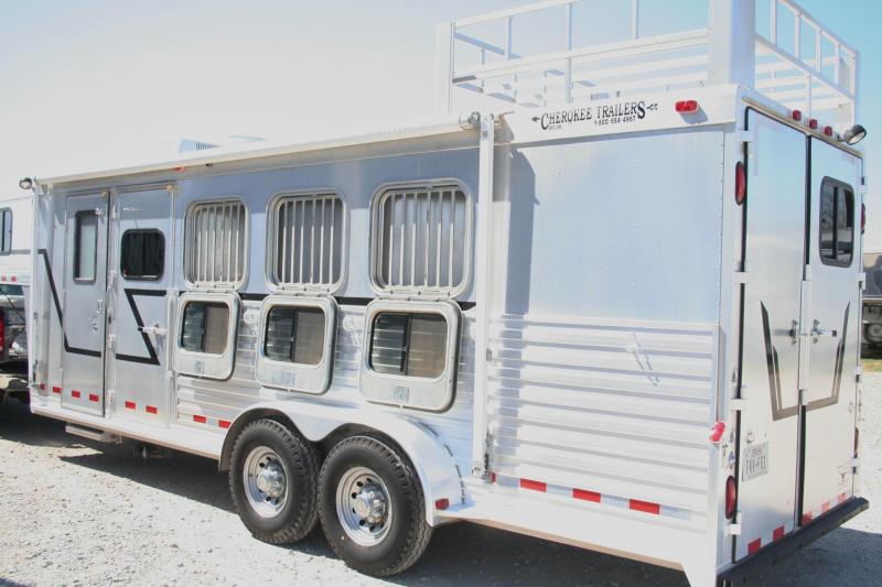 2001 Cherokee Trailers Invasion Horse Trailer 2001 Cherokee Trailers Invasion Horse Trailer