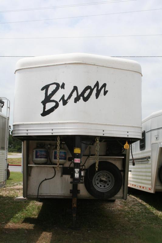 2014 Bison Trailers Competitor AL Horse Trailer 2014 Bison Trailers Competitor AL Horse Trailer