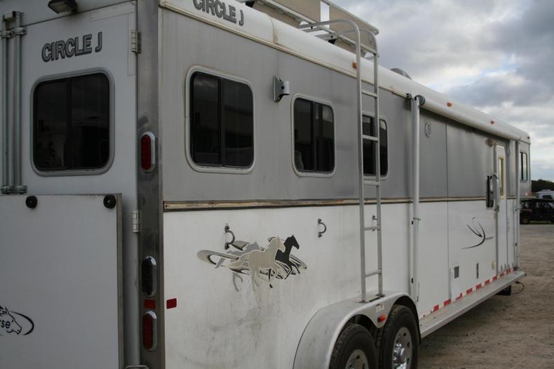 2008 Circle J Trailers Mirage CJ12 SO Edition Horse Trailer Trailers