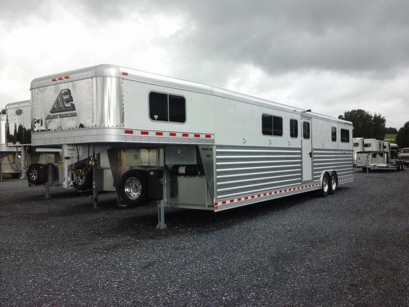 2019 Elite Trailers 6H HD-HD Horse Trailer 2019 Elite Trailers 6H HD-HD Horse Trailer