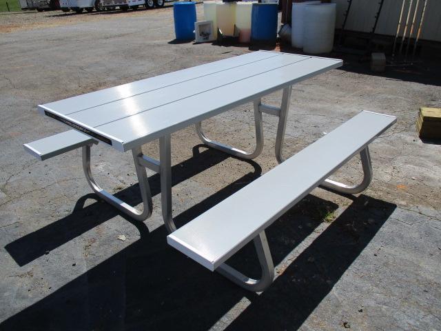 2016 Aluma 6ft Picnic Table 2016 Aluma 6ft Picnic Table