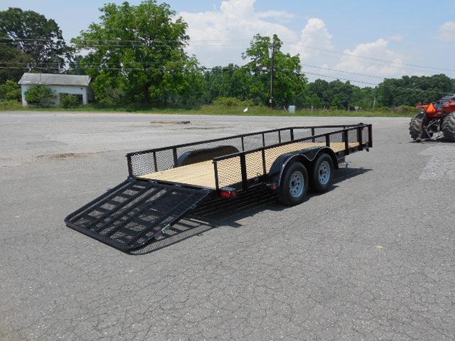 2016 Load Trail 83 x 16 Car / Racing Trailer 2016 Load Trail 83 x 16 Car / Racing Trailer