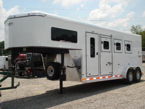 2008 Shadow Trailers 3H SL w/Dress Horse Trailer 2008 Shadow Trailers 3H SL w/Dress Horse Trailer