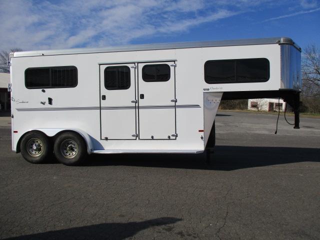 2014 Sundowner Trailers 2H Charter TRSE Horse Trailer 2014 Sundowner Trailers 2H Charter TRSE Horse Trailer
