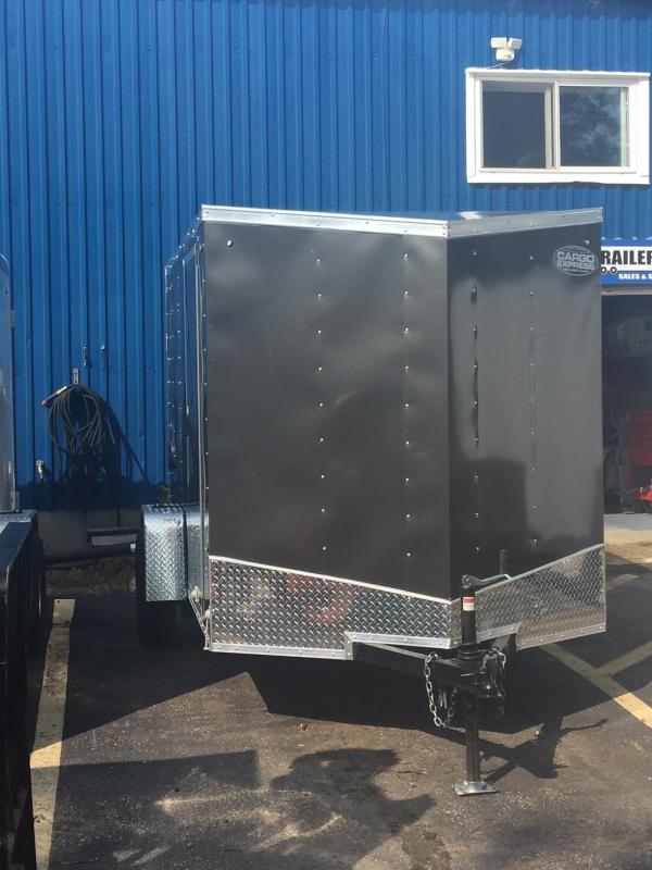2019 Cargo Express EXDLX Enclosed Cargo Trailer 2019 Cargo Express EXDLX Enclosed Cargo Trailer