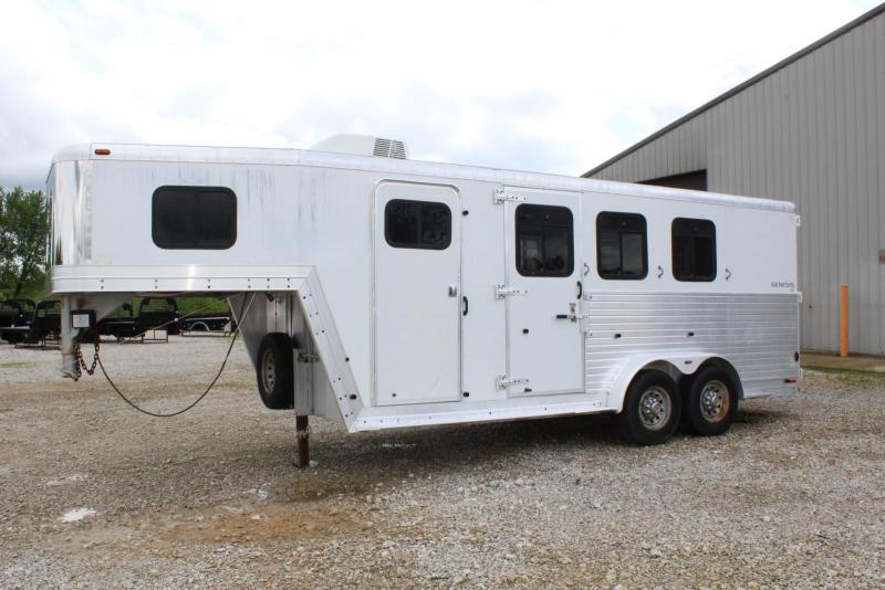 2003 Keifer Built 3 Horse Horse Trailer 2003 Keifer Built 3 Horse Horse Trailer