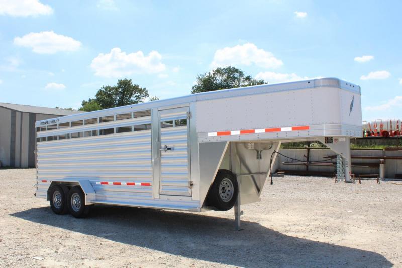 2019 Featherlite 8117-6720 Livestock Trailer 2019 Featherlite 8117-6720 Livestock Trailer