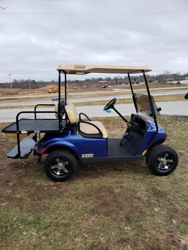 2019 VALOR-4 PASSENGER-ELECTRIC BLUE (GAS) 2019 VALOR-4 PASSENGER-ELECTRIC BLUE (GAS)