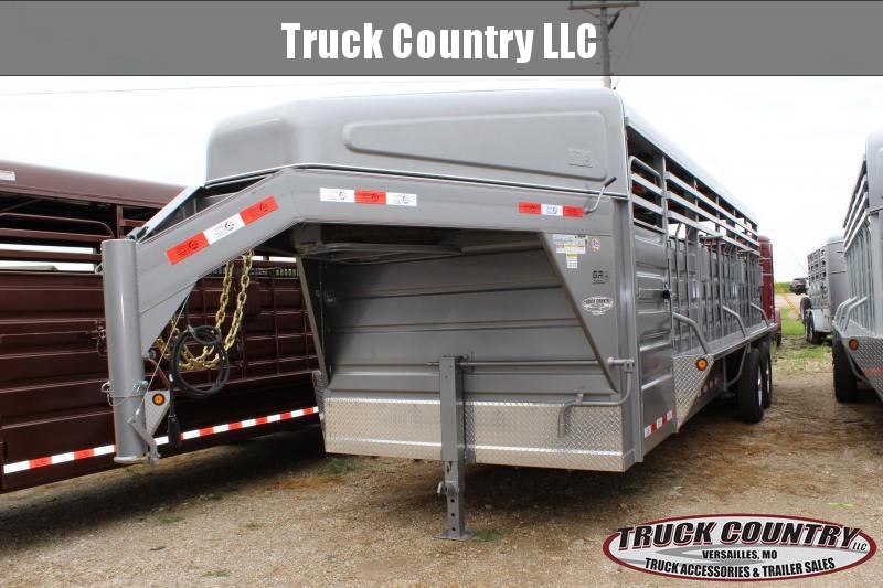 2019 GR Trailers 6.8'x24' gooseneck Livestock Trailer 2019 GR Trailers 6.8'x24' gooseneck Livestock Trailer