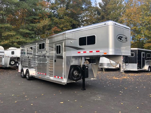 2019 4star 23'6" 2+1 Straight Load Gooseneck 2019 4star 23'6" 2+1 Straight Load Gooseneck
